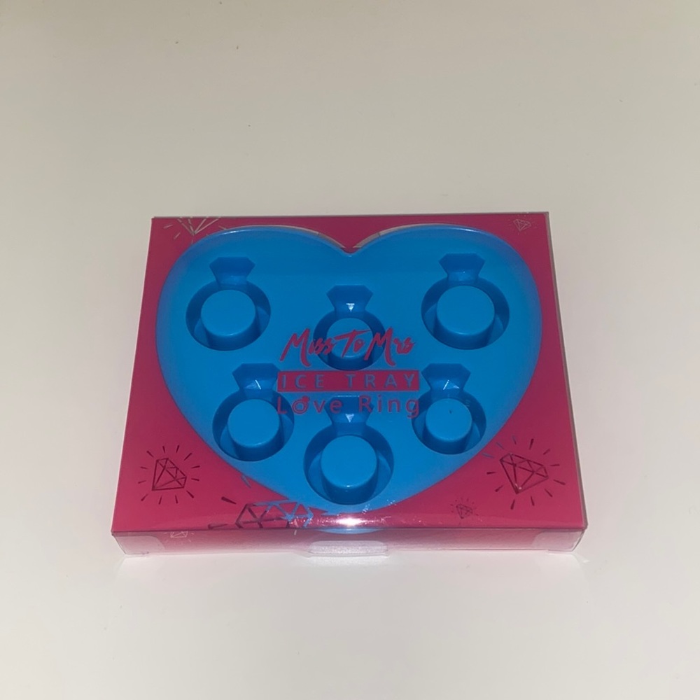 Ring Ice Cube Tray